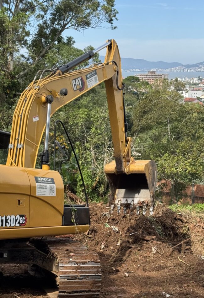 Terraplanagem Loteamento SC 01